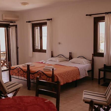 Flamingo Apartments Палекастрон Екстериор снимка