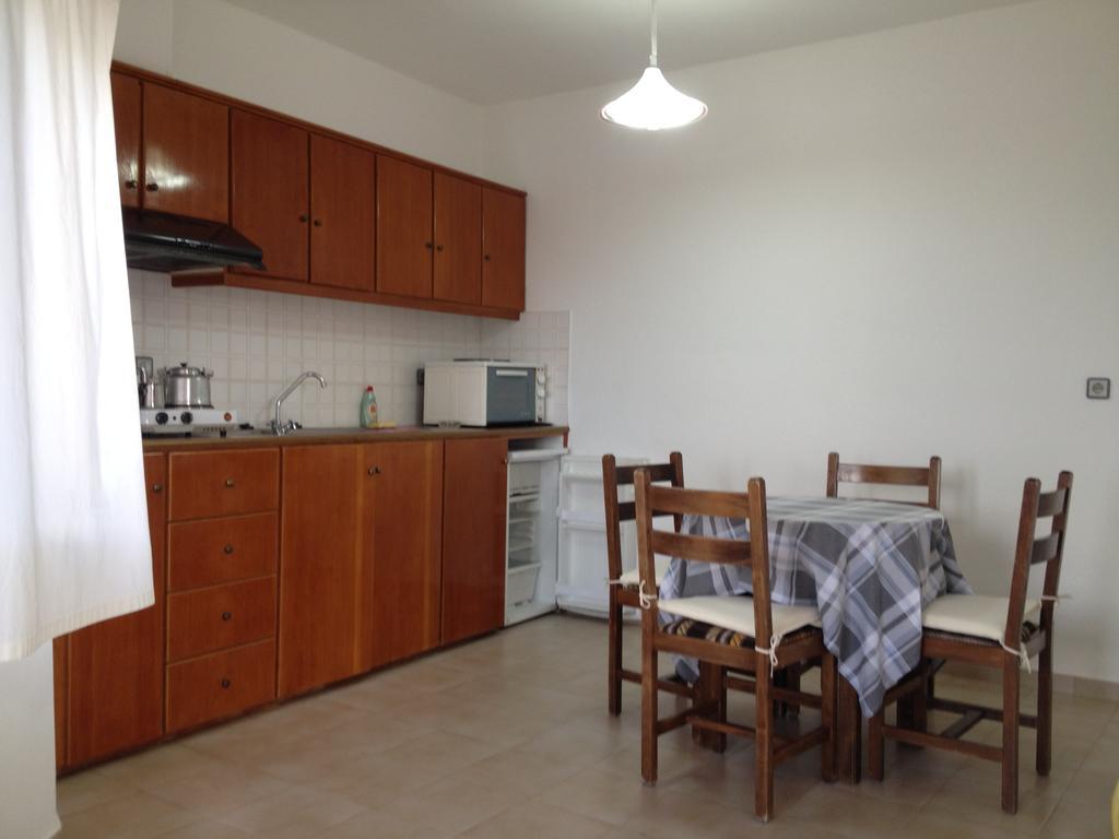 Flamingo Apartments Палекастрон Екстериор снимка